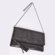 Load image into Gallery viewer, Leopard Print Camo Clutch
