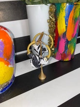 Load image into Gallery viewer, Mini Kabore Queen Hoops- Zebra
