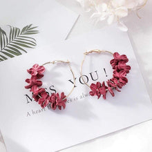 Load image into Gallery viewer, Petal Earrings
